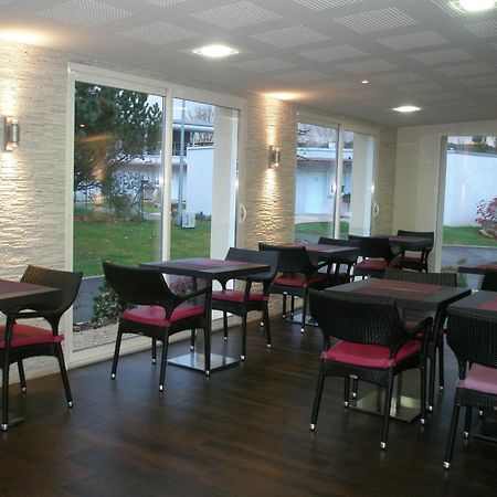 Charme Hotel, Montbeliard Sud מראה חיצוני תמונה