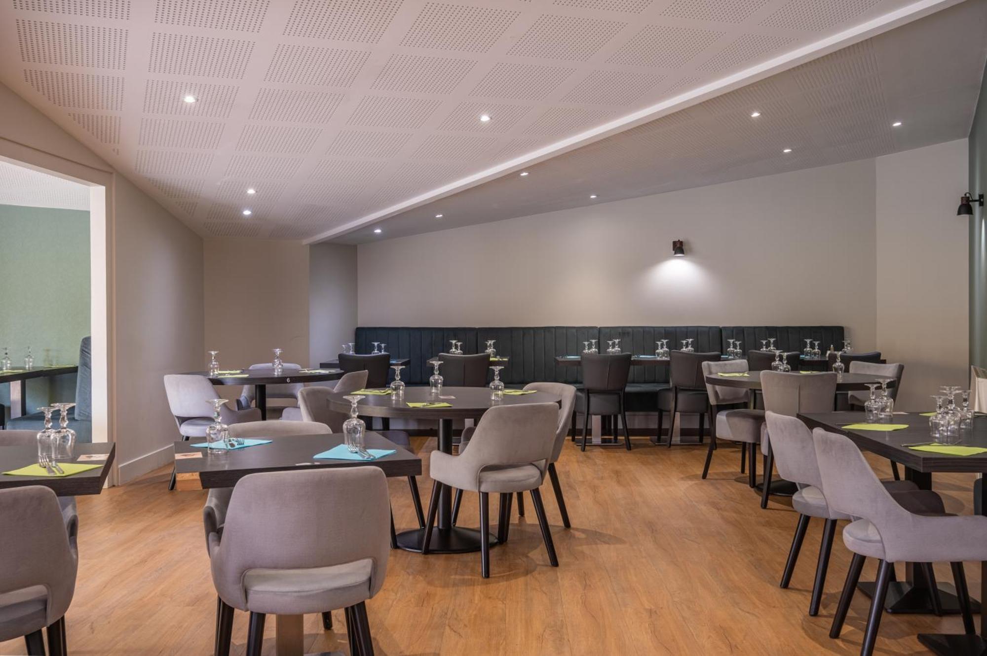 Charme Hotel, Montbeliard Sud מראה חיצוני תמונה